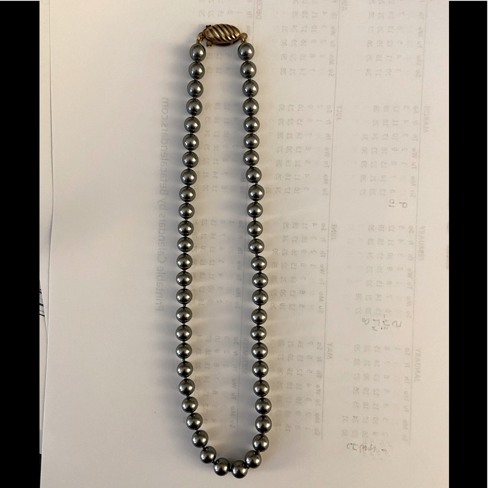 Black Pearl necklace